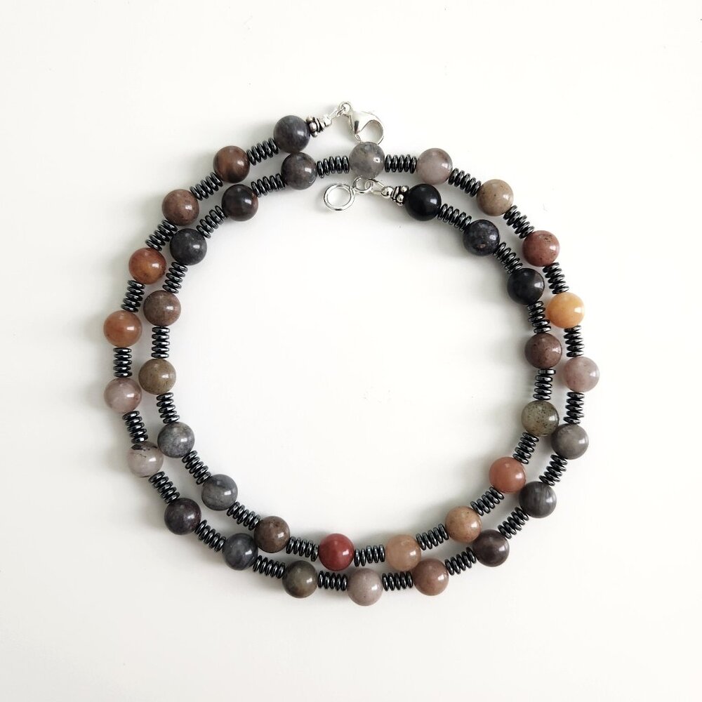 QUARTZITE BEADED NECKLACE--24"